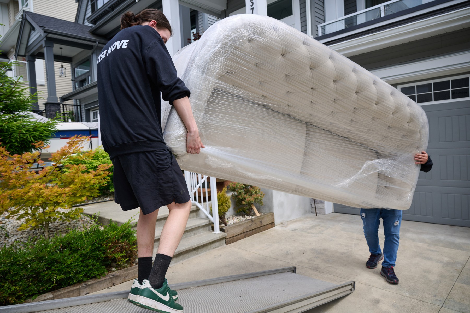 The best places to buy second-hand furniture in Ottawa