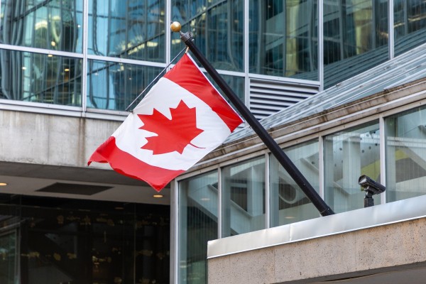 What to expect from Canadian workplace culture as a newcomer