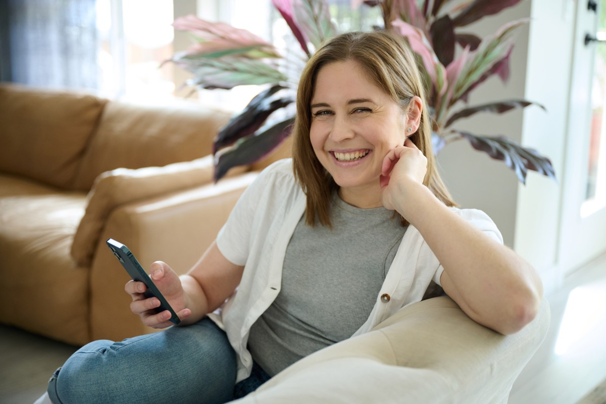 Student packing and moving checklist for Canada