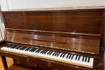 Yamaha U1 piano