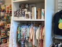 Shelving unit (5)