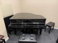 Grand piano,