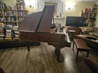 Heintzman 5'2" piano