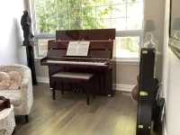 Samick upright piano