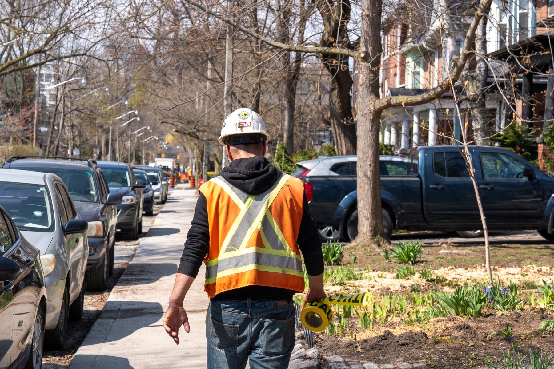  Canadian worker eligible for tax benefits and credits