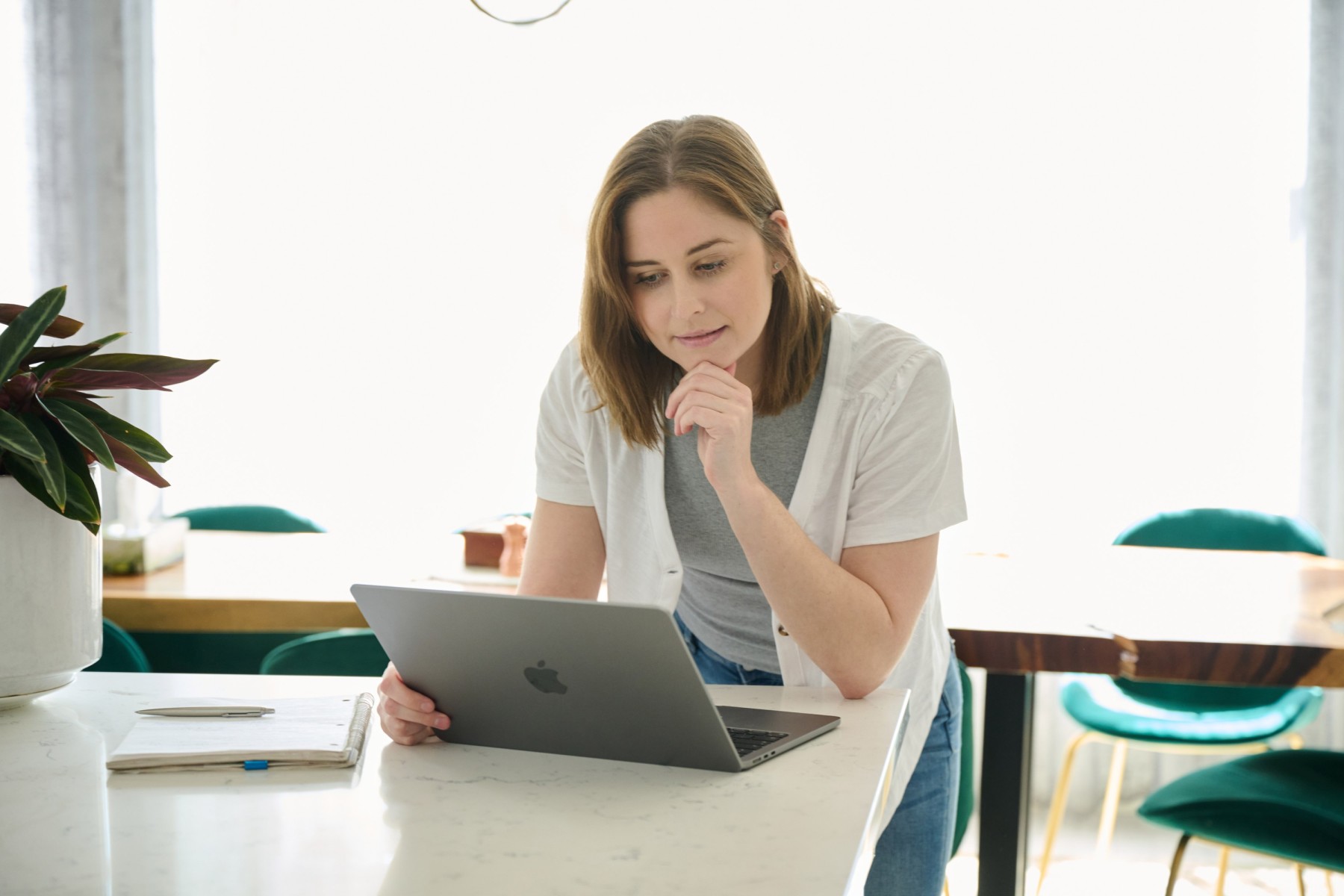 Senior moving checklist Canada