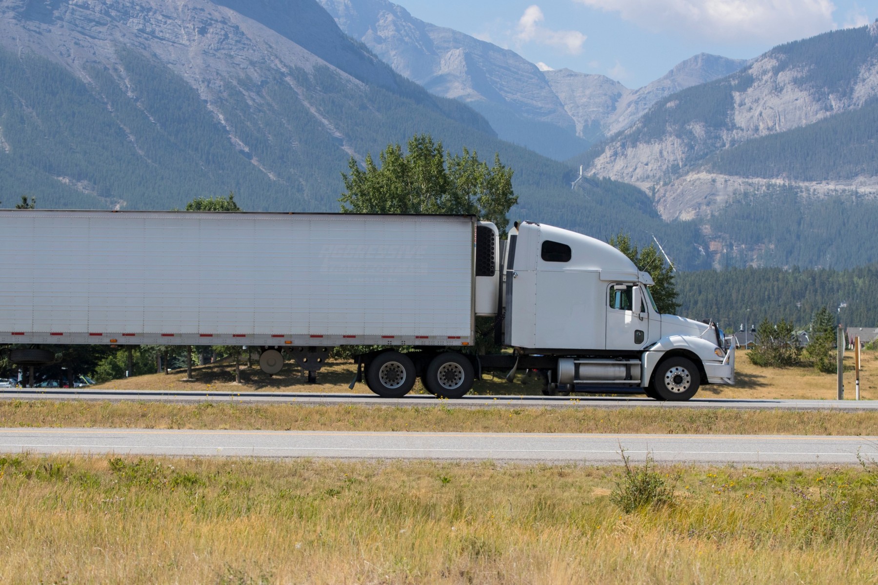 Road and truck transport Canada