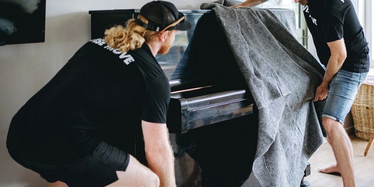 Piano movers