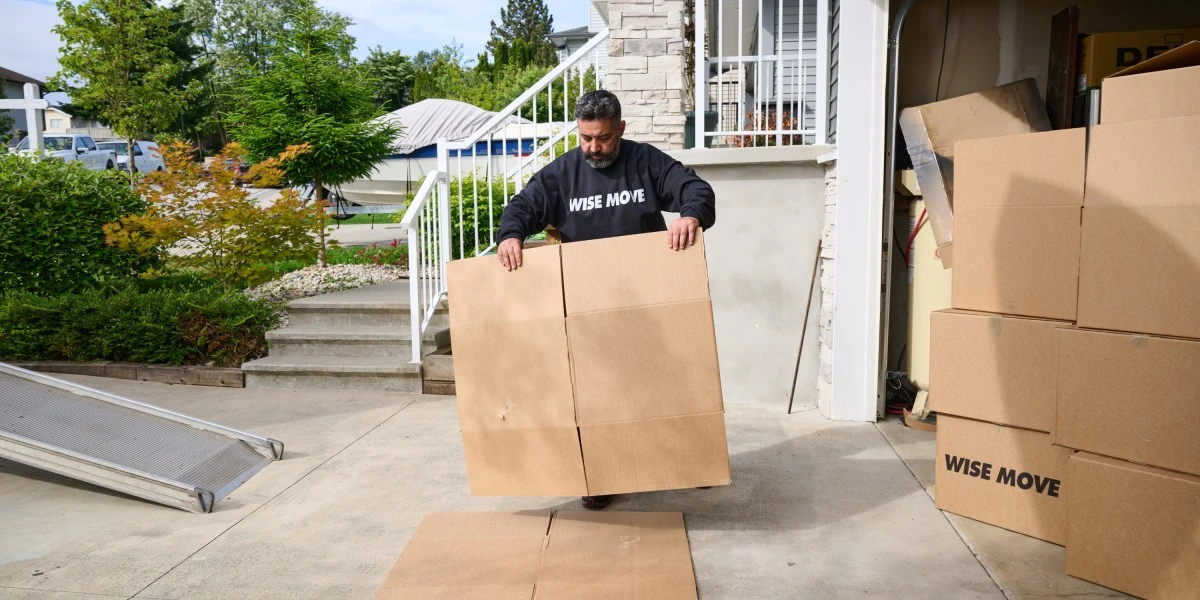 Moving companies service across Canada