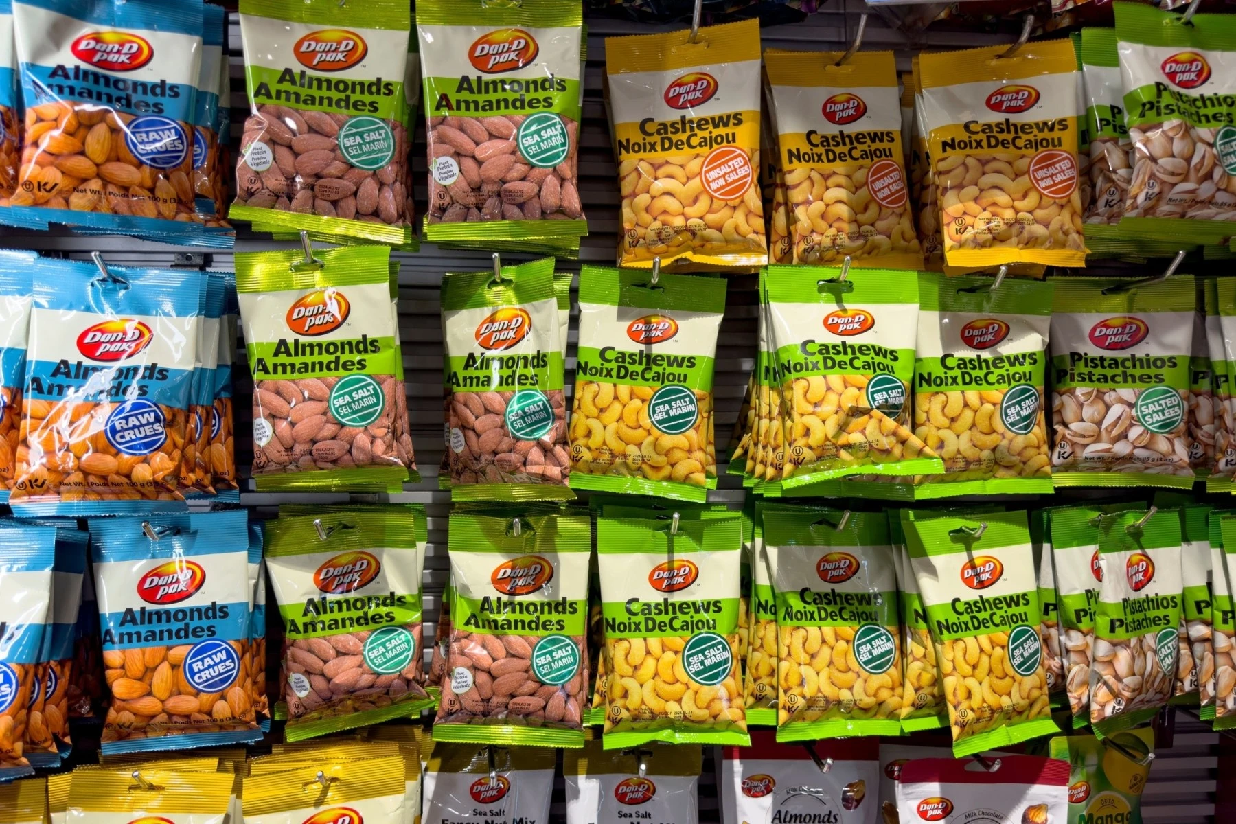 Protein snacks for moving day, Canada