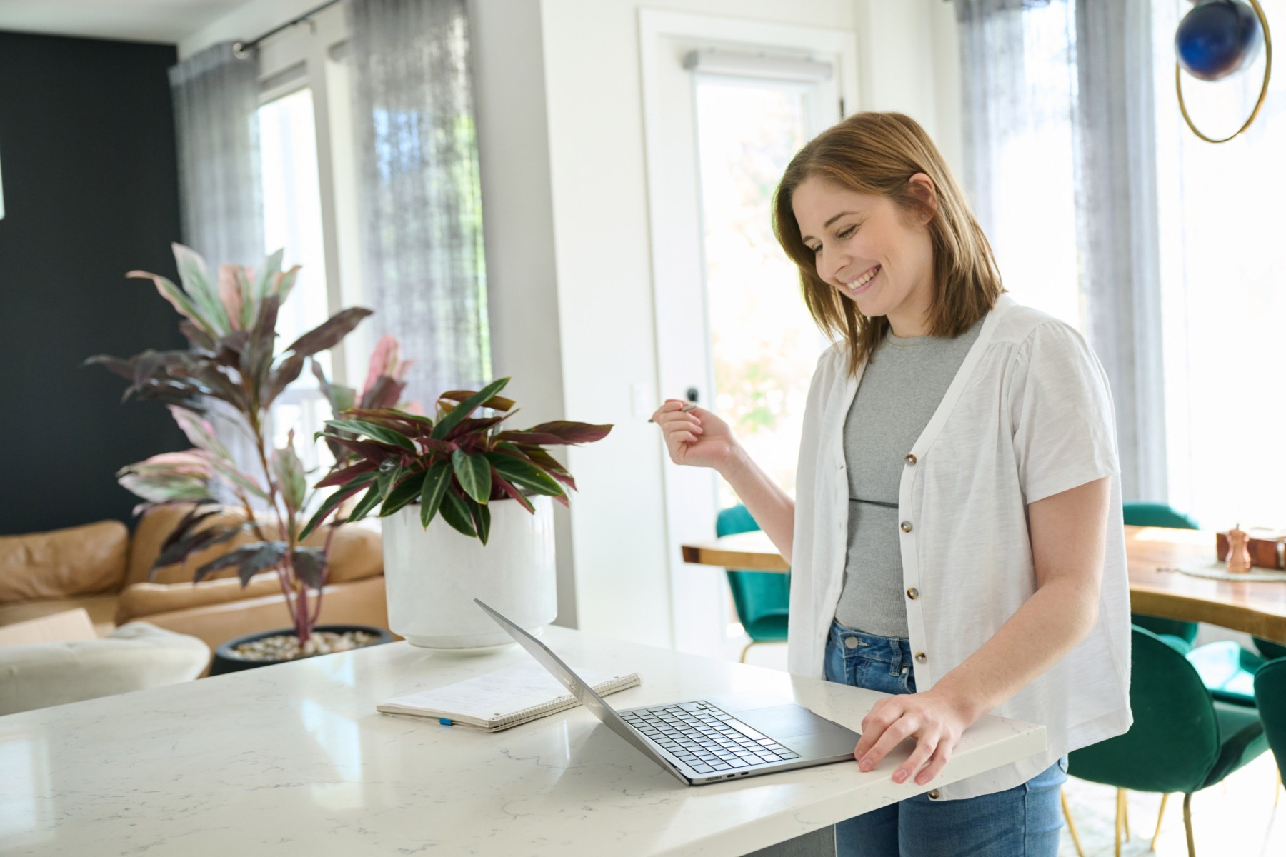 Student researching her student housing options in Canada