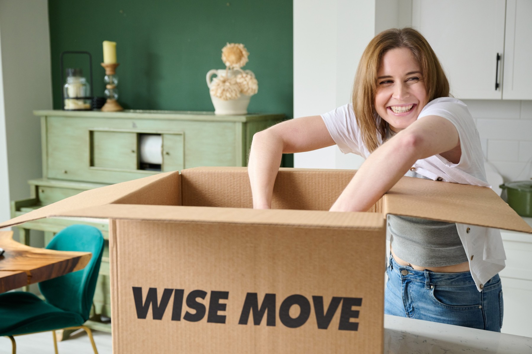 Students packing up for student move in Canada