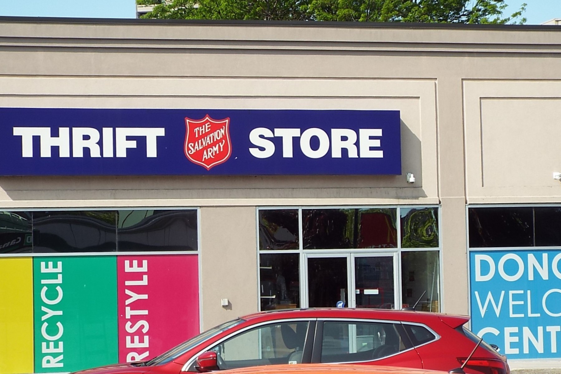 Donation drop-off at Salvation Army Canada